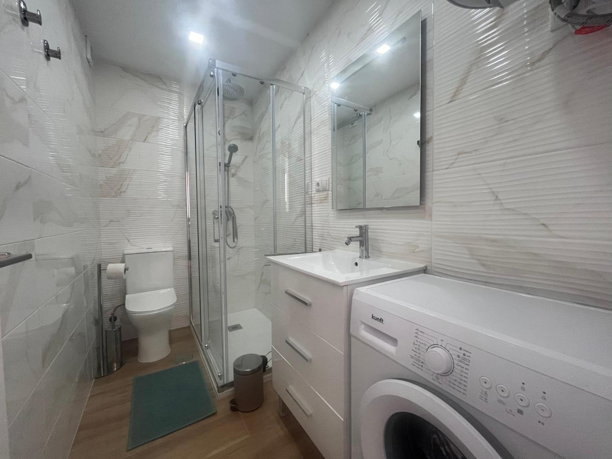 Apartamento Lidia Planta 1, La Carihuela 1ª Linea Playa, Vistas Mar, 1 Dormitorio, 52 M2, 1-3 Huesped, Amplio Balcon, Wifi Torremolinos Exterior photo